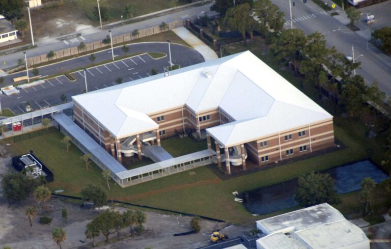 Commercial Roofing Jenson Beach FL Roof Repair, Installat photo